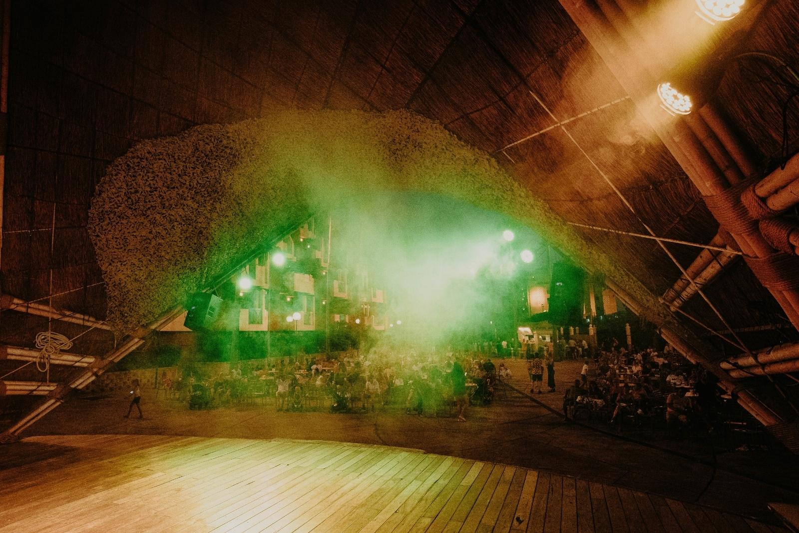 Como influye el sonido en la percepcion de calidad de un hotel